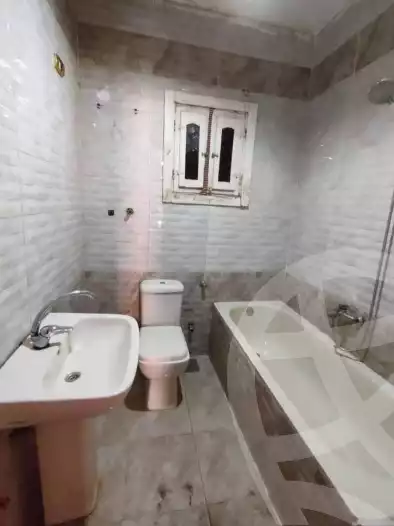 https://aqarmap.com.eg/en/listing/5922050-for-rent-qalyubia-shubra-el-khaima