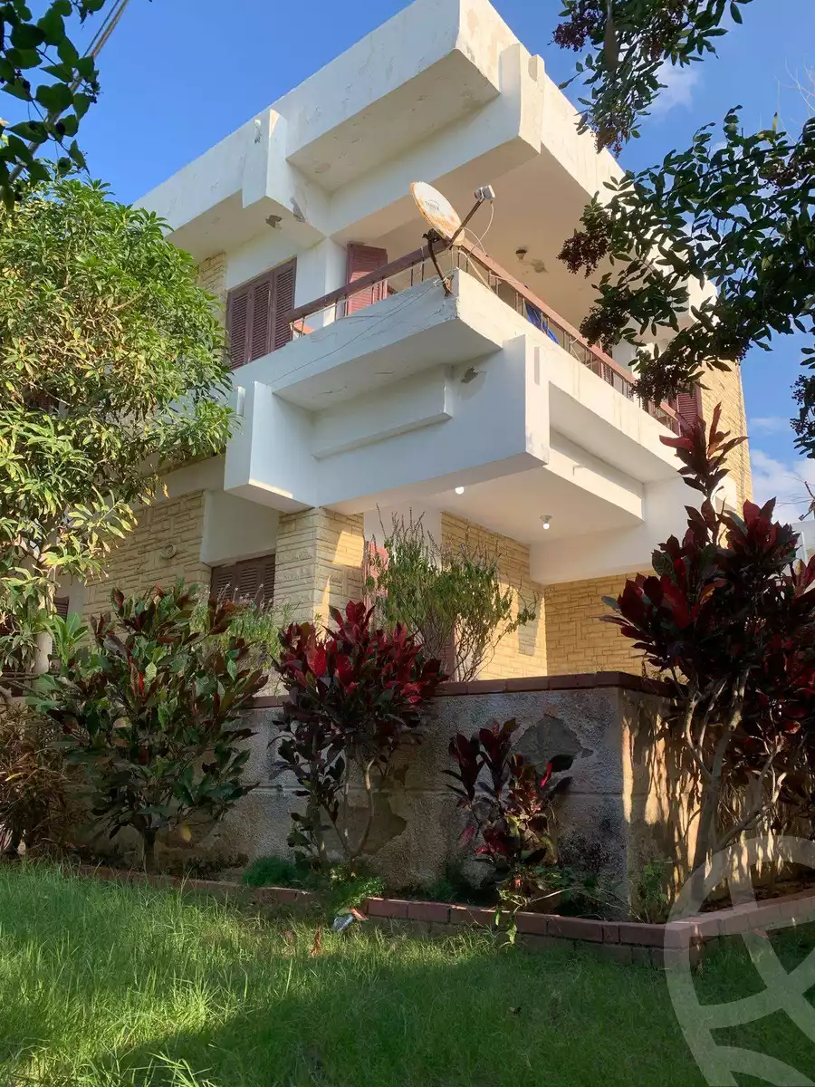 https://aqarmap.com.eg/en/listing/5922220-for-sale-alexandria-l-jmy-compounds-in-el-agamy