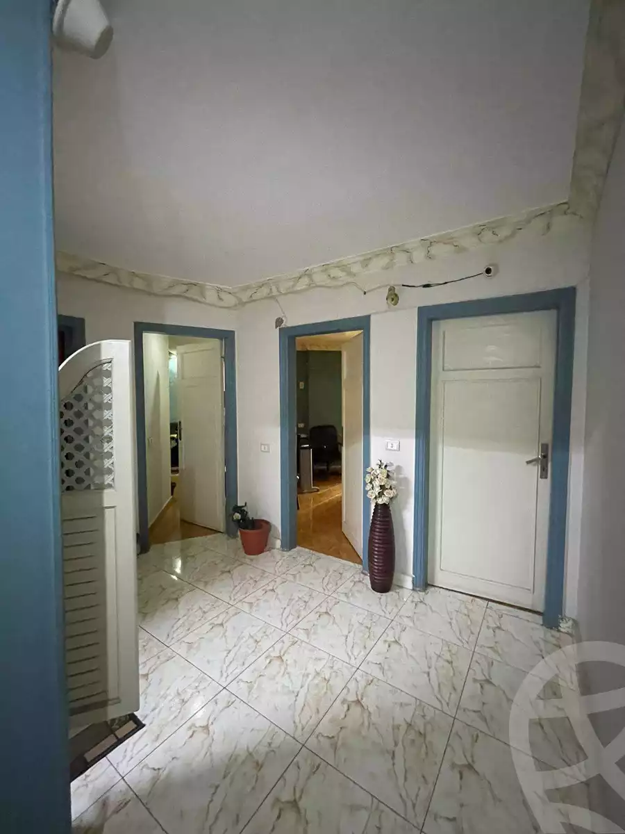 https://aqarmap.com.eg/en/listing/5922347-for-sale-cairo-helwan-helwan-el-sharkeya-abd-el-rahman-pasha-st