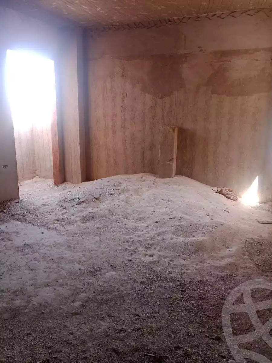 https://aqarmap.com.eg/ar/listing/5923432-for-sale-cairo-helwan-rostom-st