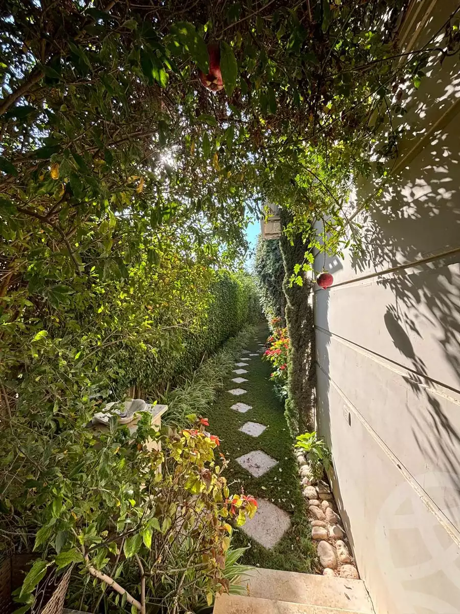 https://aqarmap.com.eg/en/listing/5924630-for-sale-cairo-6th-of-october-compounds-el-patio-6