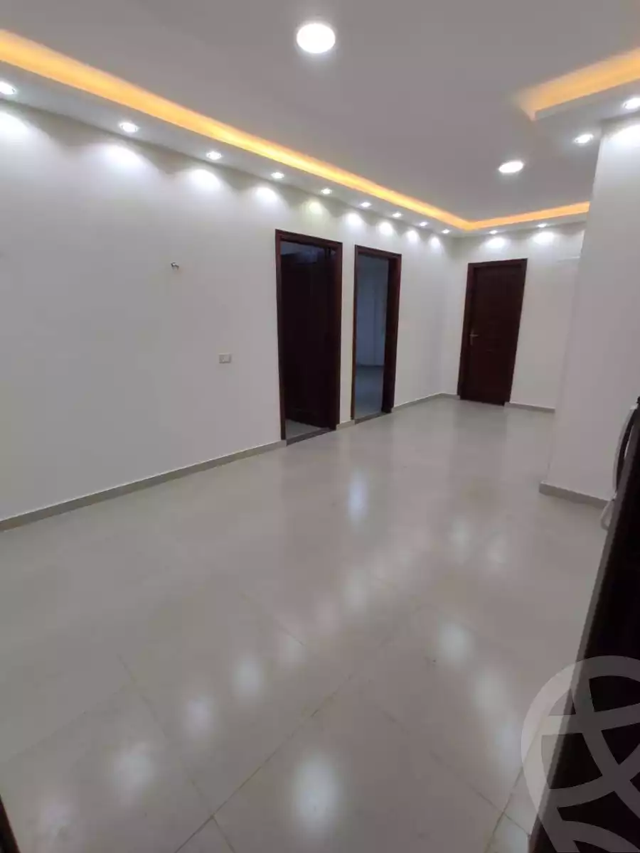 https://aqarmap.com.eg/ar/listing/5925411-for-rent-cairo-mokattam-lhdb-l-ly