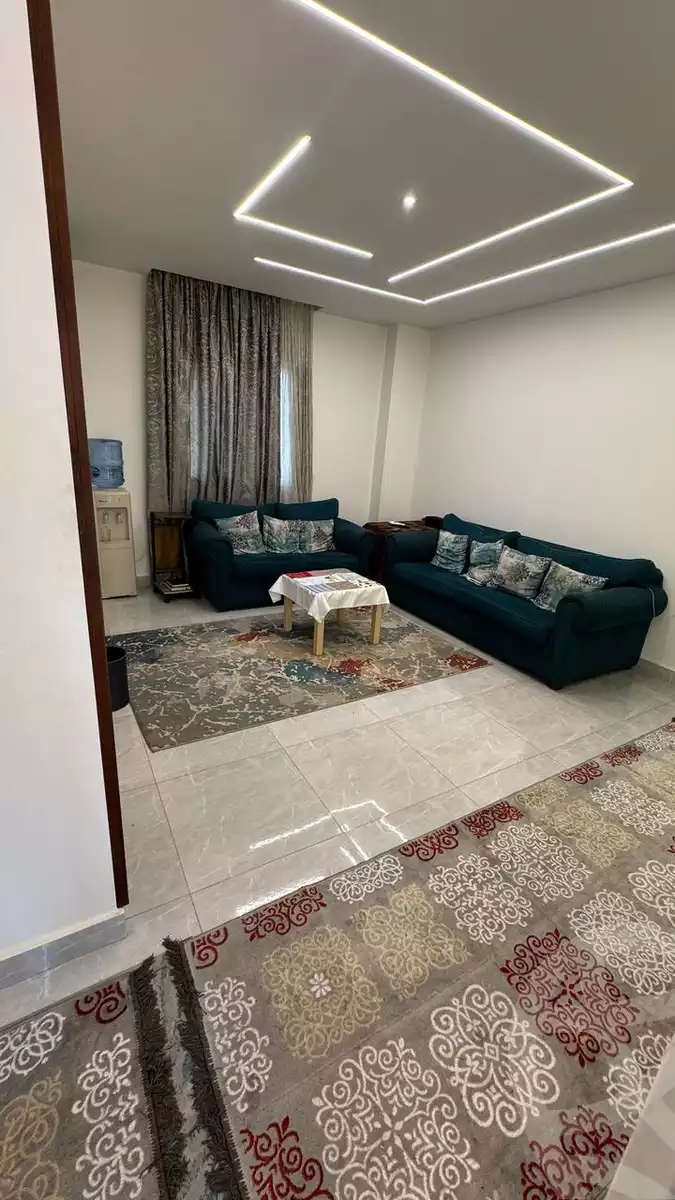 https://aqarmap.com.eg/en/listing/5925461-for-sale-cairo-el-sheikh-zayed-city-el-hay-elsabeaa