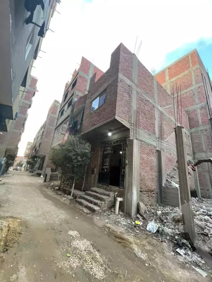 https://aqarmap.com.eg/en/listing/5925937-for-sale-cairo-madinat-el-salam-isbico