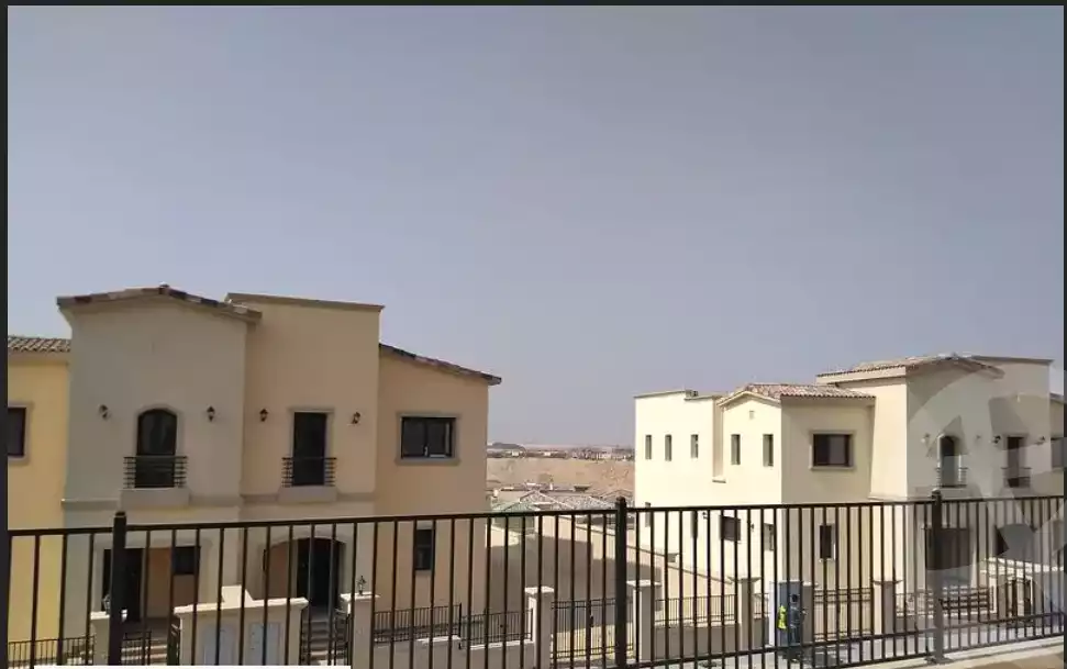 https://aqarmap.com.eg/ar/listing/5927287-for-sale-cairo-mokattam-compounds-uptown-cairo