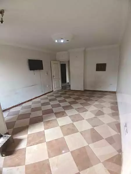 https://aqarmap.com.eg/en/listing/5927343-for-sale-cairo-helwan-el-ezba-el-qebliah-ragheb-st