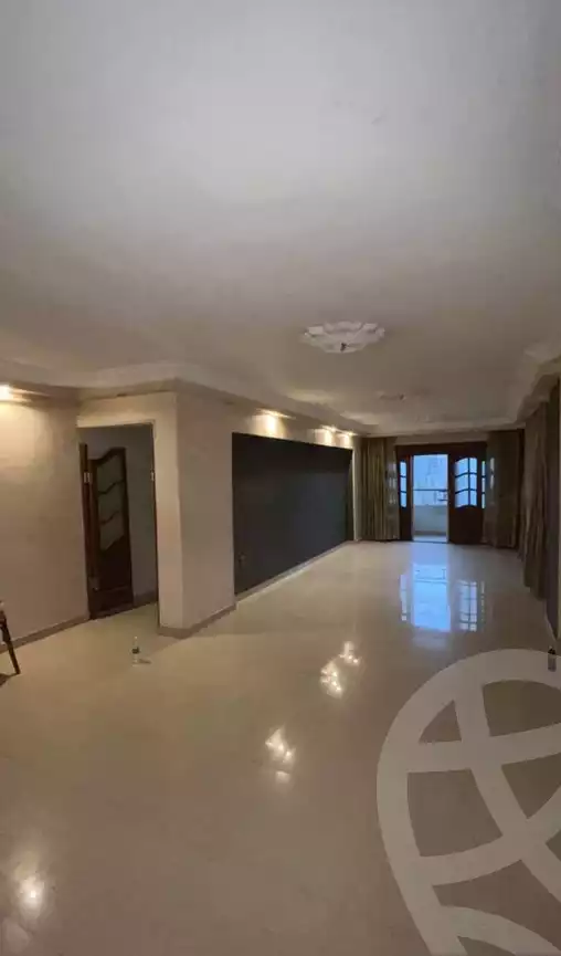 https://aqarmap.com.eg/en/listing/5927685-for-sale-cairo-el-haram-shareaa-el-haram