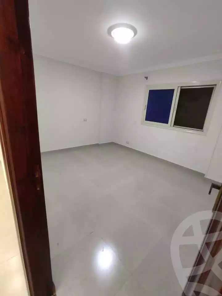 https://aqarmap.com.eg/ar/listing/5928048-for-rent-cairo-mokattam-lhdb-l-ly-el-naforah-square