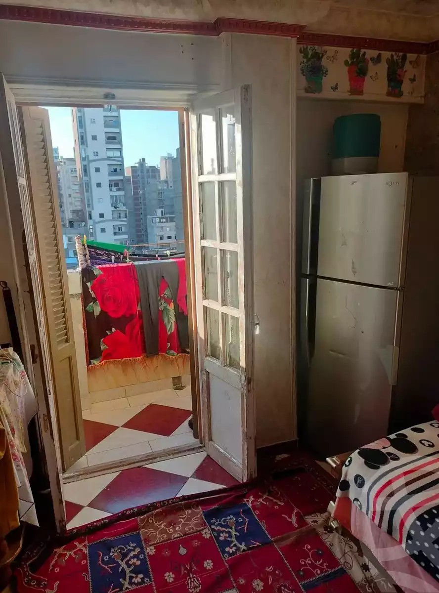 https://aqarmap.com.eg/ar/listing/5928401-for-sale-alexandria-sydy-bshr-shr-mlk-hfny