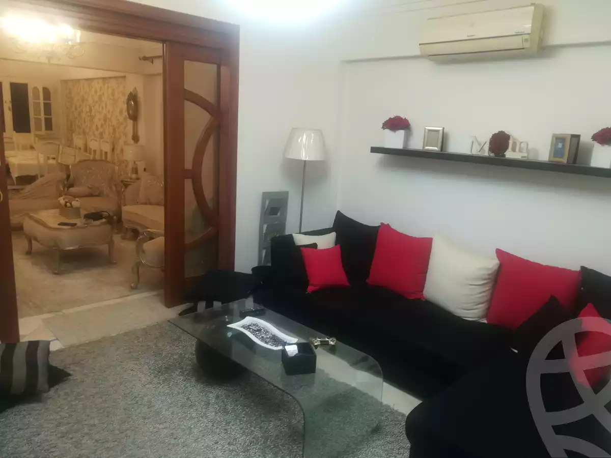 https://aqarmap.com.eg/ar/listing/5928935-for-sale-alexandria-cleopatra-tiba-st