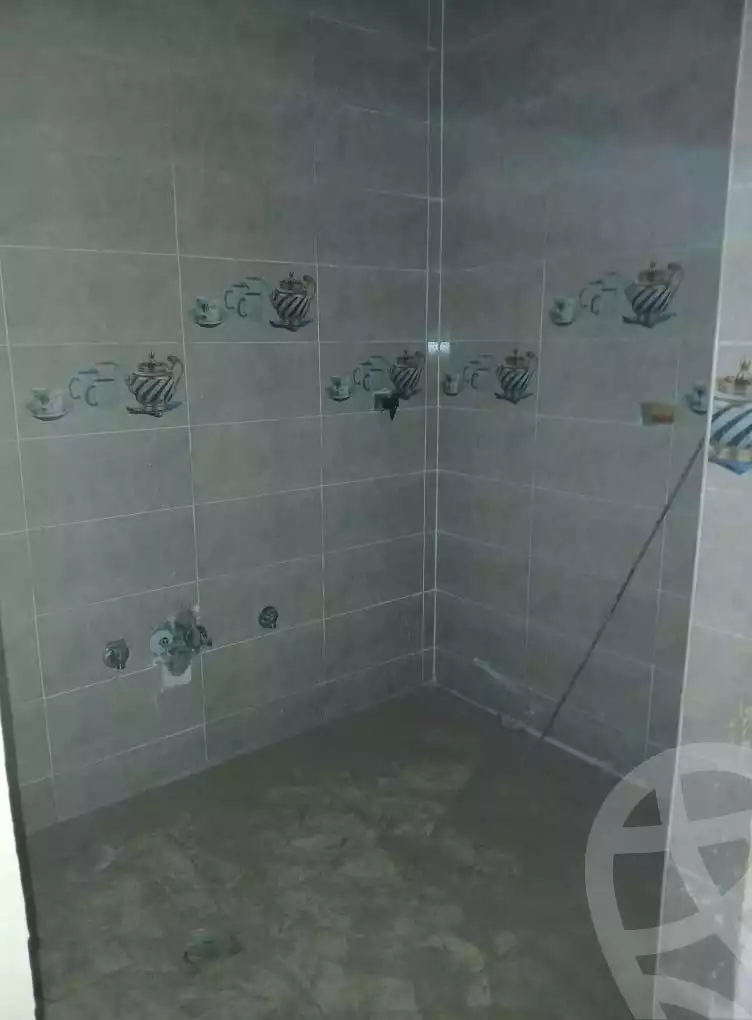 https://aqarmap.com.eg/ar/listing/5929784-for-sale-cairo-ain-shams-ain-shams-el-sharkia-el-zahraa-st