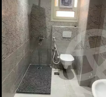 https://aqarmap.com.eg/ar/listing/5929846-for-rent-cairo-el-maadi-compounds-kmbwnd-wn-qtmyh-m-mr-lmrshdy