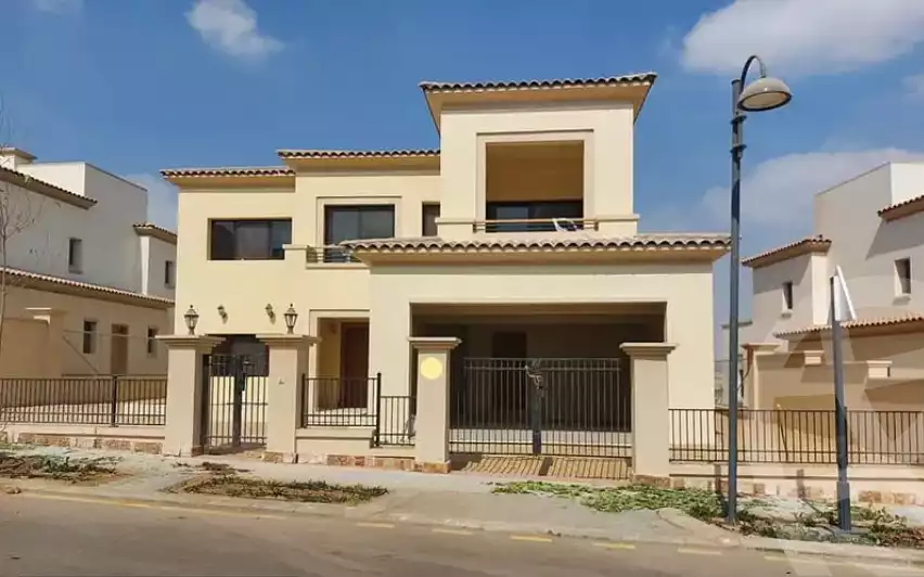 https://aqarmap.com.eg/ar/listing/5929922-for-sale-cairo-mokattam-compounds-uptown-cairo
