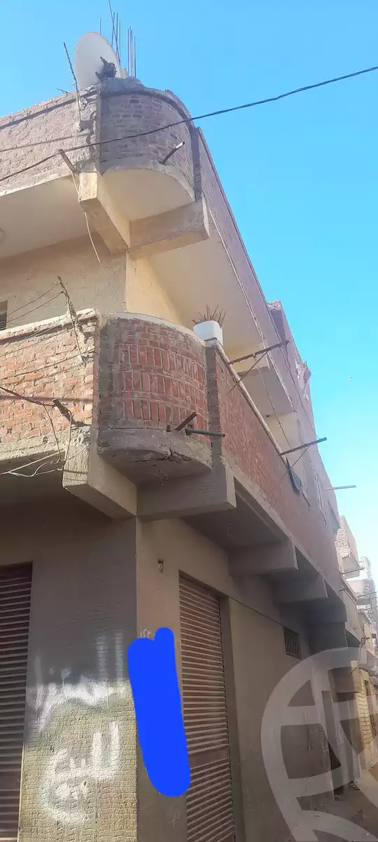 https://aqarmap.com.eg/en/listing/5931149-for-sale-alexandria-l-jmy-el-kilo-21