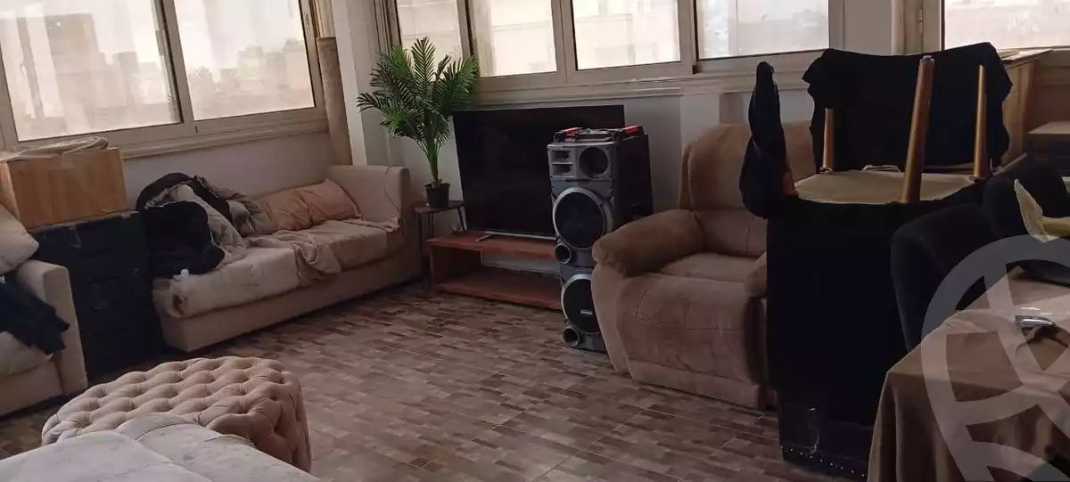https://aqarmap.com.eg/ar/listing/5931252-for-sale-cairo-helwan-hadayek-helwan-el-khashab-canal