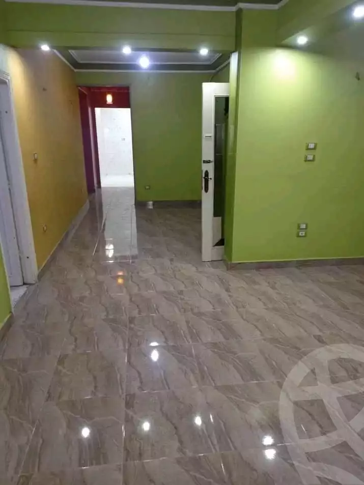 https://aqarmap.com.eg/ar/listing/5932100-for-sale-cairo-helwan-kwrnysh-hlwn