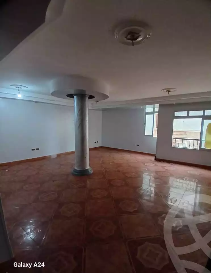 https://aqarmap.com.eg/ar/listing/5932163-for-rent-alexandria-el-asafra-abd-el-haleem-mahmoud-st