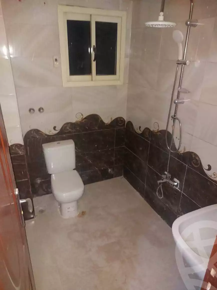 https://aqarmap.com.eg/en/listing/5932834-for-sale-cairo-helwan-helwan-el-sharkeya-ryad-pasha-st