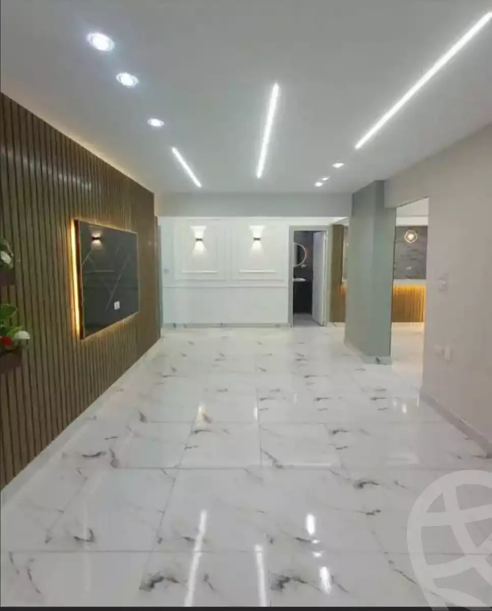 https://aqarmap.com.eg/en/listing/5932901-for-sale-cairo-mokattam-lhdb-l-ly-shareaa-9