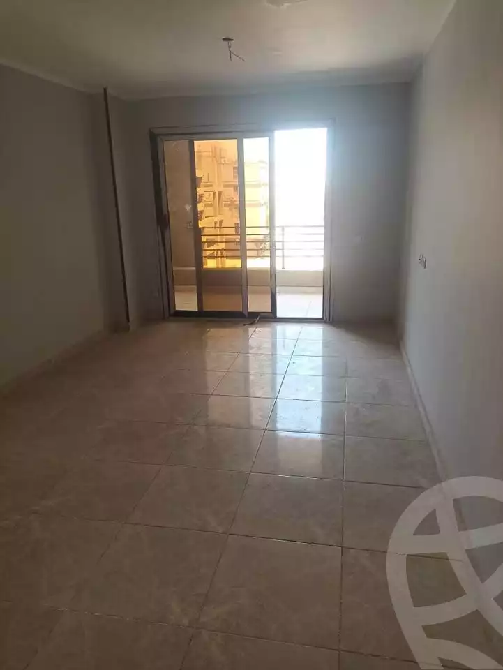 https://aqarmap.com.eg/en/listing/5933088-for-sale-cairo-mokattam-lhdb-l-ly-shareaa-9