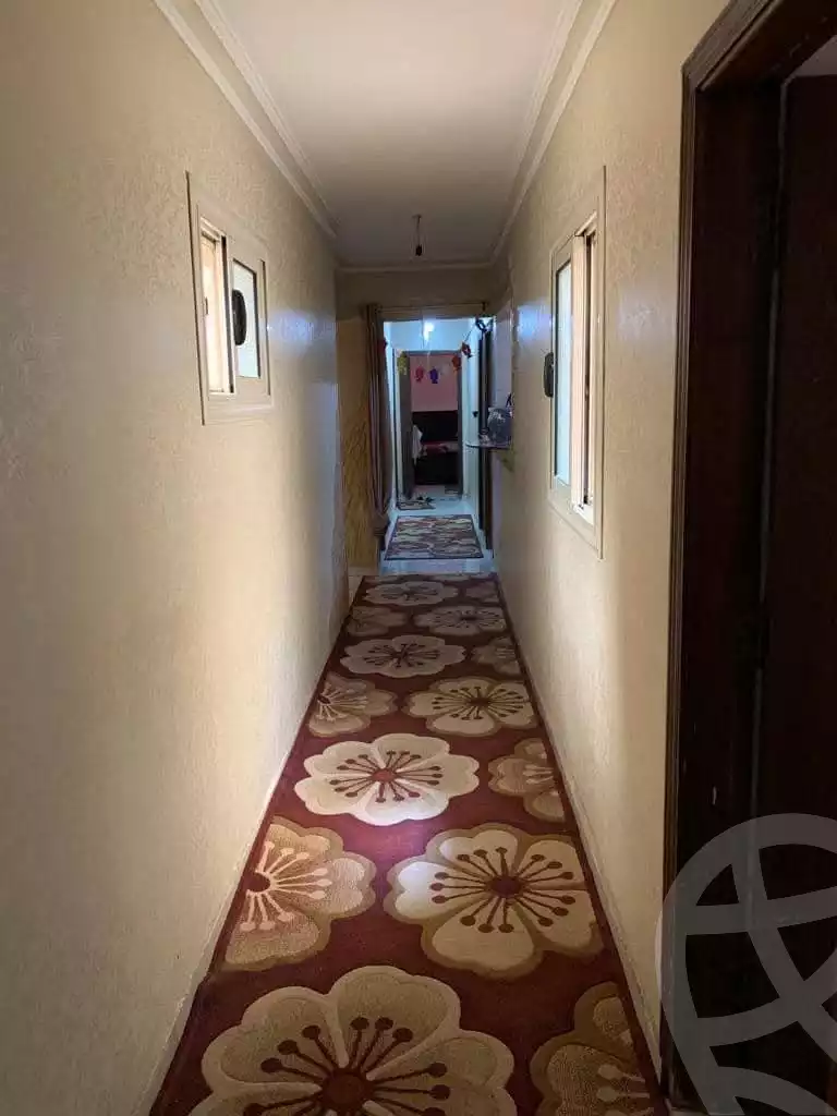 https://aqarmap.com.eg/en/listing/5933330-for-sale-cairo-helwan-helwan-el-sharkeya-mostafa-safwat-st