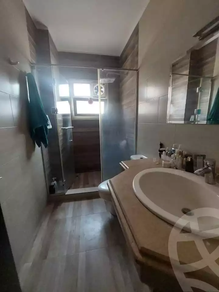 https://aqarmap.com.eg/en/listing/5933515-for-sale-cairo-mokattam-lhdb-l-ly-diplomats-neighborhood -al-ahram-st