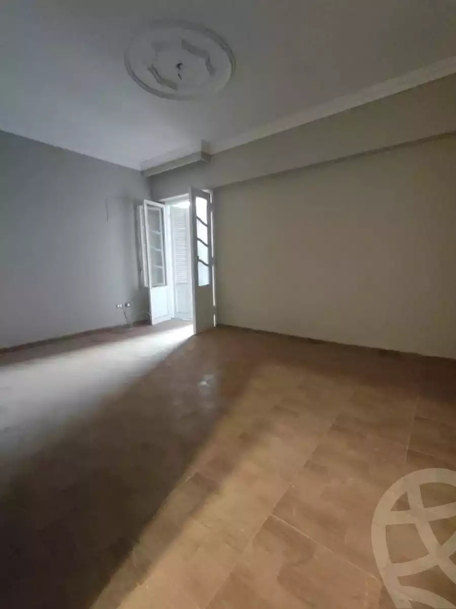 https://aqarmap.com.eg/en/listing/5934043-for-sale-cairo-mokattam-lhdb-l-ly-hay-el-ashgar