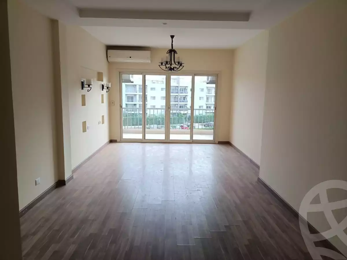 https://aqarmap.com.eg/en/listing/5934677-for-sale-cairo-el-sheikh-zayed-city-compounds-dh-drys