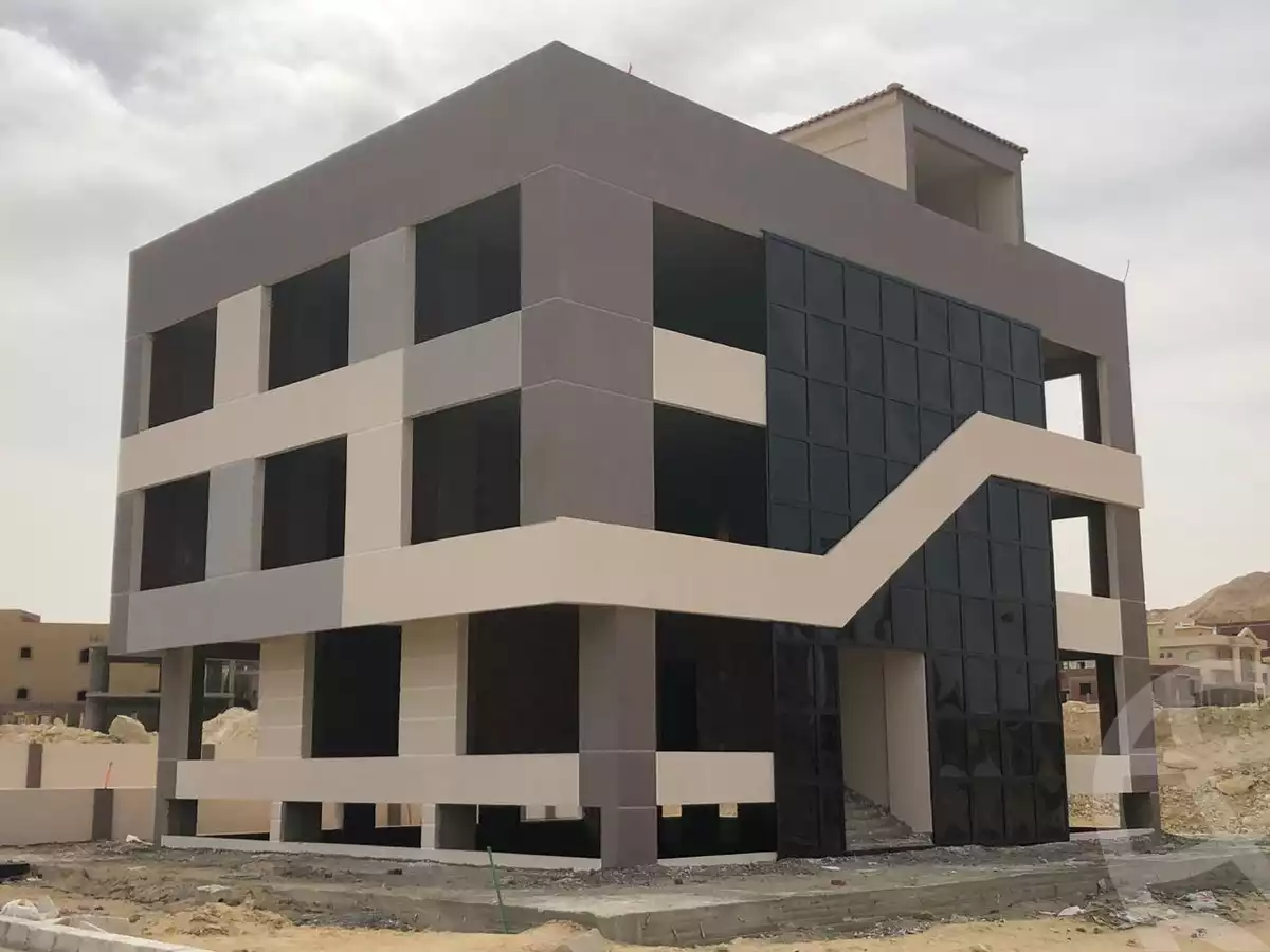 https://aqarmap.com.eg/ar/listing/5934684-for-sale-cairo-6th-of-october-el-wahatt-road