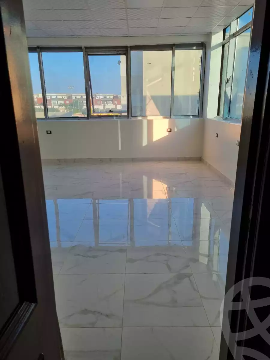https://aqarmap.com.eg/en/listing/5934824-for-rent-cairo-el-sheikh-zayed-city-compounds-beverly-hills