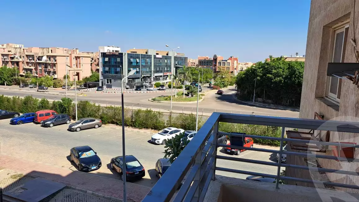 https://aqarmap.com.eg/en/listing/5934966-for-sale-cairo-el-sheikh-zayed-city-compounds-dr-msr