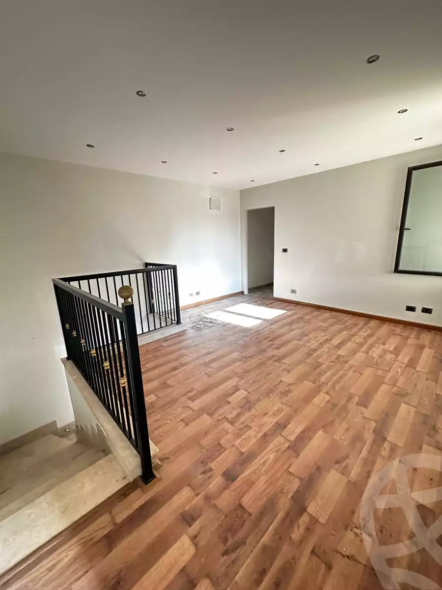 https://aqarmap.com.eg/en/listing/5935456-for-rent-cairo-el-sheikh-zayed-city-compounds-kmbwnd-wyst-twn-swdyk