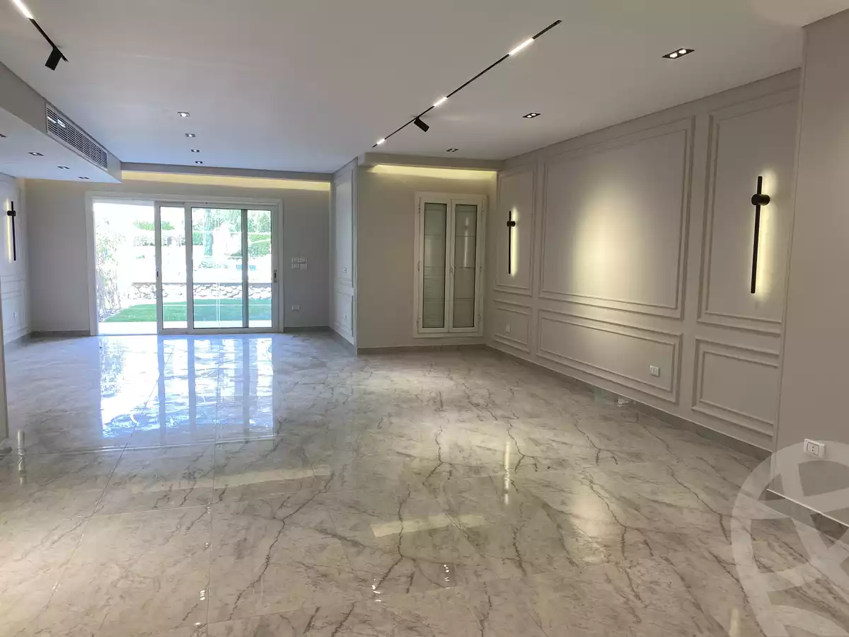 https://aqarmap.com.eg/en/listing/5935723-for-rent-cairo-new-cairo-compounds-mountain-view-hyde-park