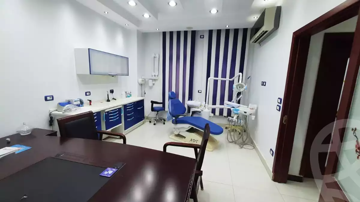 https://aqarmap.com.eg/en/listing/5937007-for-sale-cairo-el-sheikh-zayed-city-el-hay-elthany-lrwd