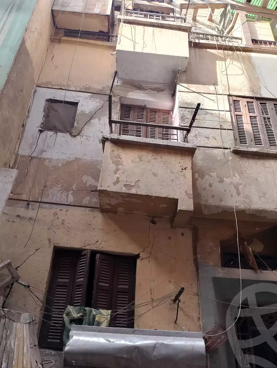https://aqarmap.com.eg/en/listing/5937231-for-sale-cairo-downtown-el-darb-elahmer-souk-al-silah-st