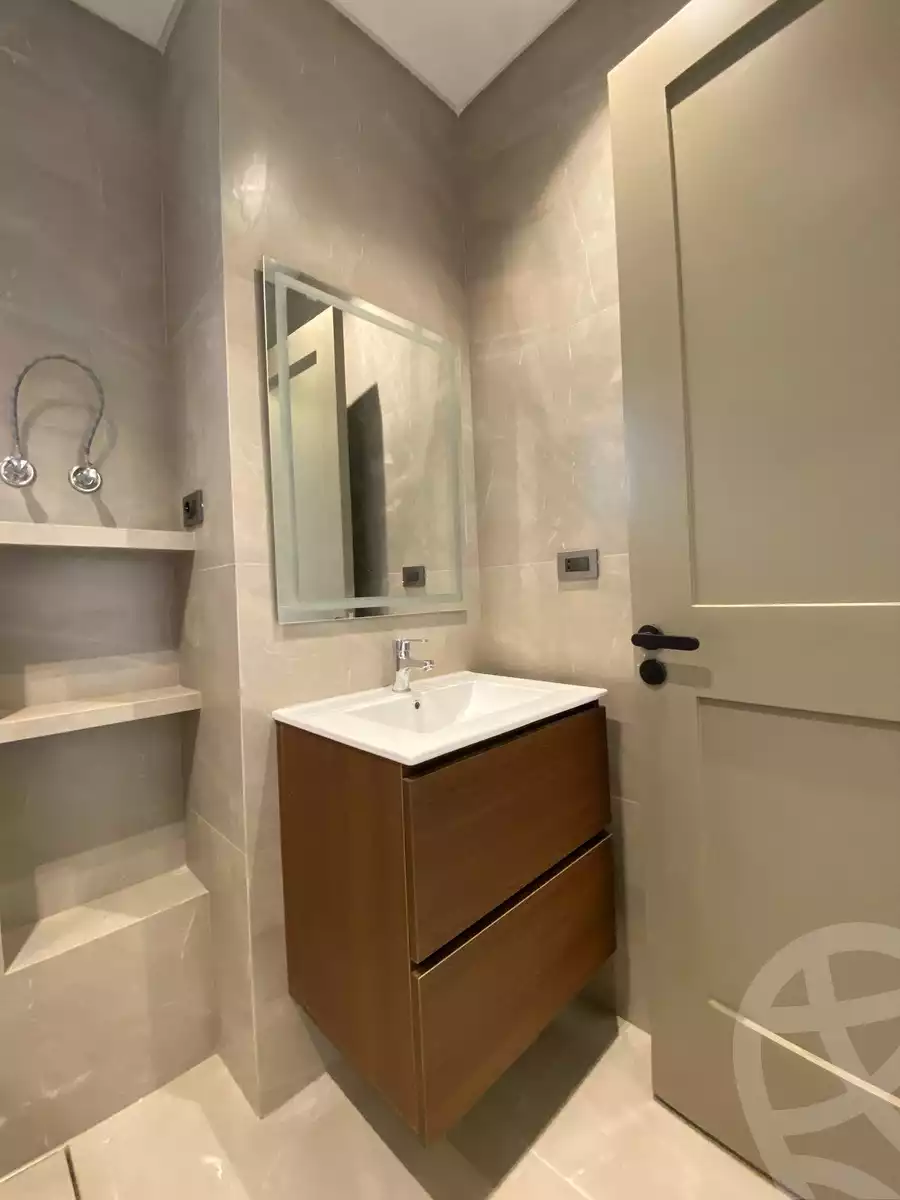 https://aqarmap.com.eg/en/listing/5938968-for-rent-cairo-new-cairo-compounds-the-square