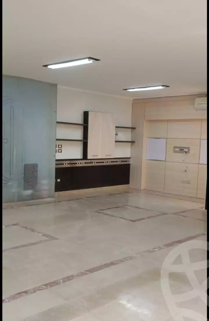 https://aqarmap.com.eg/en/listing/5939308-for-rent-cairo-heliopolis-roxy-square-al-ahram-st