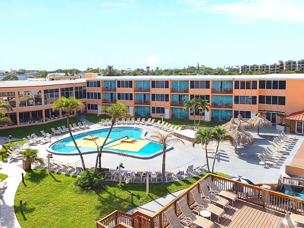 https://aqarmap.com.eg/en/listing/2937171-projects-dolphin-beach-resort