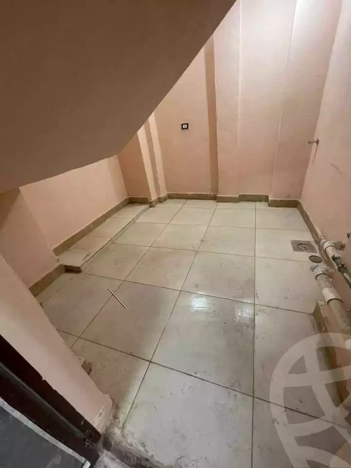 https://aqarmap.com.eg/ar/listing/5942914-for-sale-alexandria-sydy-bshr-sydy-bshr-bhry-gamal-abd-el-nasir-st