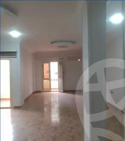 https://aqarmap.com.eg/en/listing/5943191-for-sale-sharqia-zagazig-zagazig-city-al-mohafaza-st-zagazig