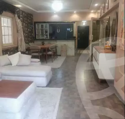 https://aqarmap.com.eg/en/listing/5943318-for-rent-cairo-el-maadi-compounds
