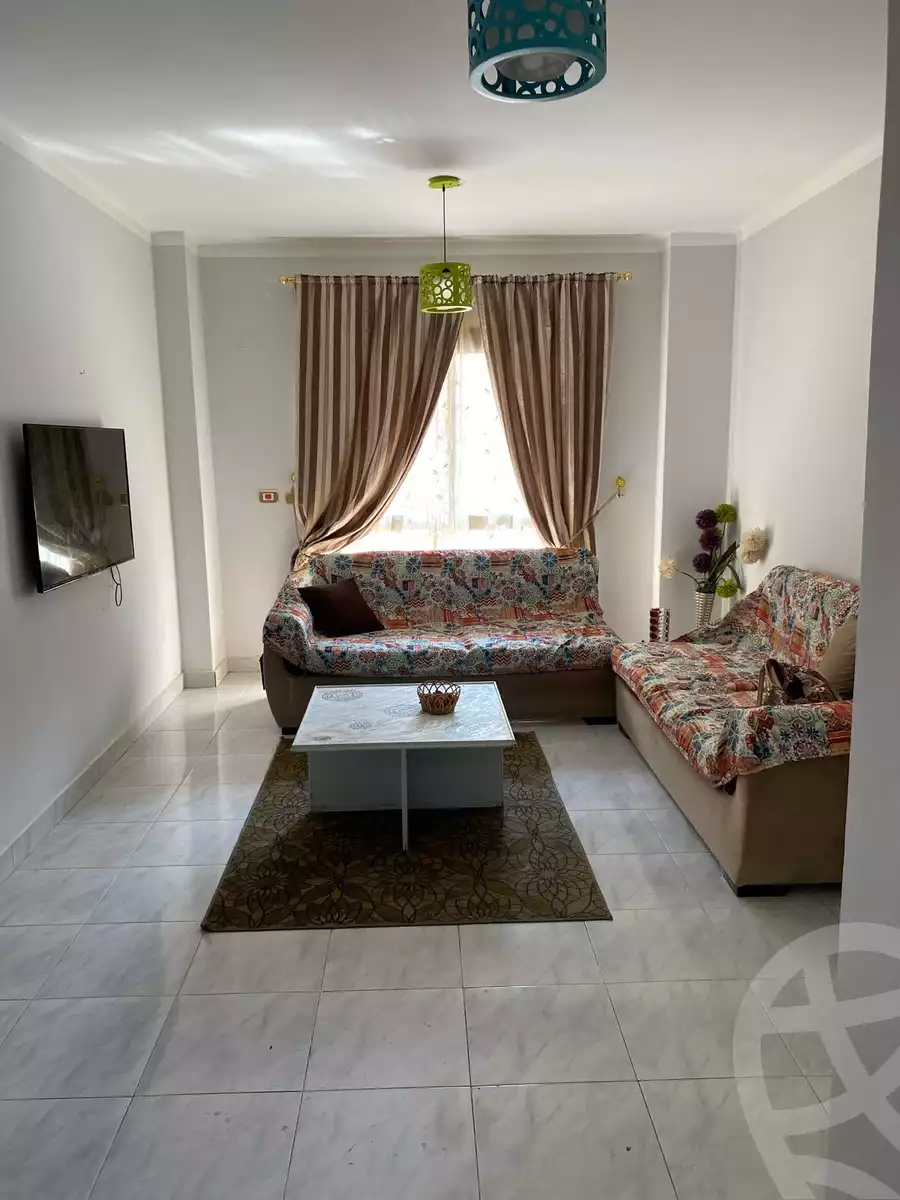 https://aqarmap.com.eg/en/listing/5943976-for-rent-cairo-new-cairo-compounds-el-ashrafia