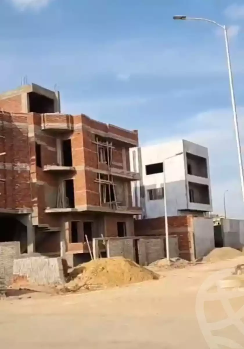 https://aqarmap.com.eg/en/listing/5944707-for-sale-cairo-6th-of-october-el-tawsaat-el-shamalya-touristic-first-area