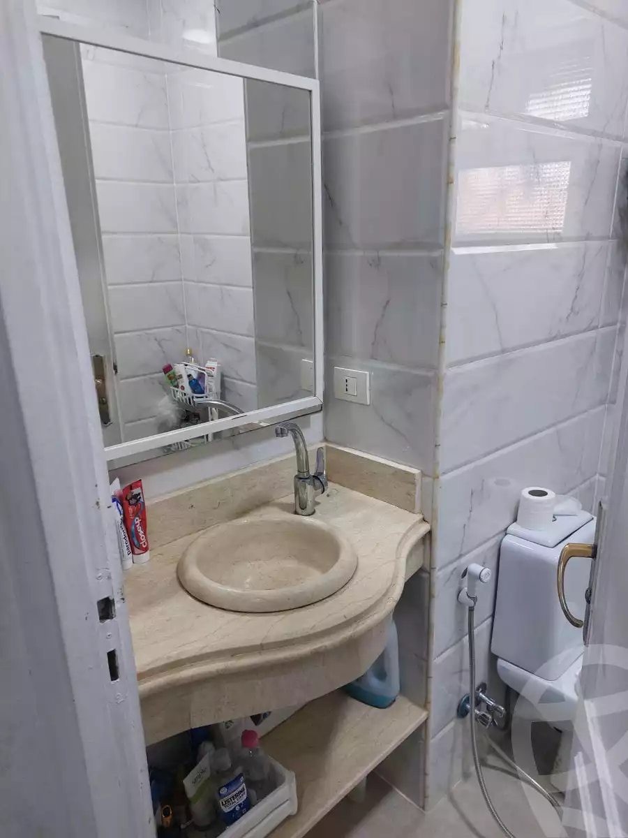 https://aqarmap.com.eg/en/listing/5945483-for-sale-cairo-new-cairo-lrhb-city-mtdd-lrhb-phase-9