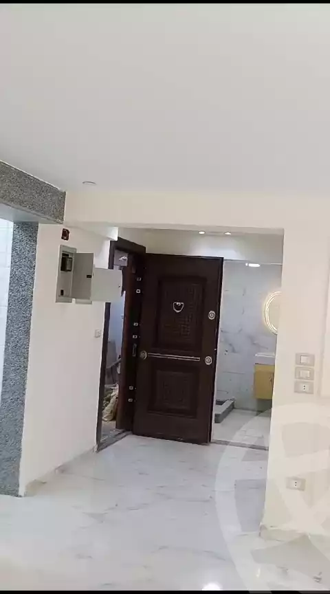 https://aqarmap.com.eg/en/listing/5945807-for-sale-cairo-ljyz-shareaa-morad  charel degol