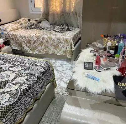 https://aqarmap.com.eg/ar/listing/5946909-for-sale-cairo-mokattam-compounds-mwntn-blz