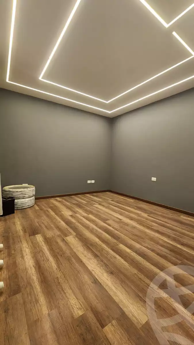 https://aqarmap.com.eg/ar/listing/5947931-for-sale-cairo-new-cairo-compounds-stwn-ryzydns-by-ar-y-llttwyr