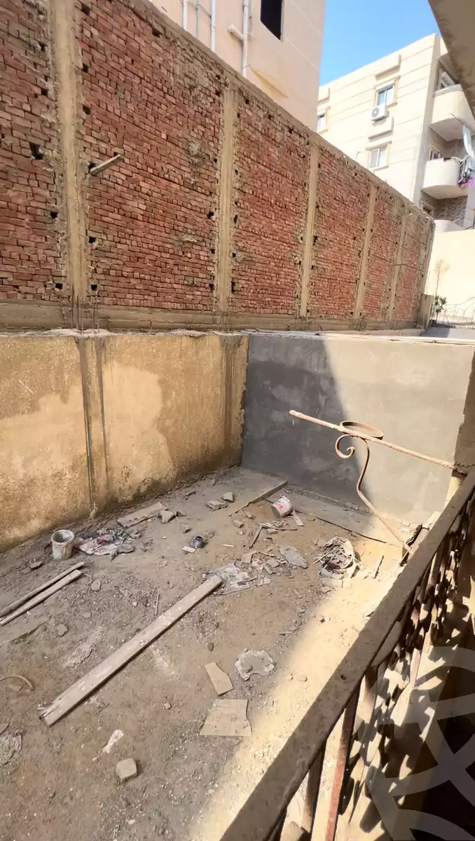 https://aqarmap.com.eg/en/listing/5947834-for-sale-cairo-al-oubour-el-hay-el-khames-amir-el-sobky-st