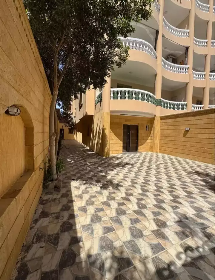 https://aqarmap.com.eg/en/listing/5948740-for-sale-cairo-hadayek-el-ahram-mntq-z