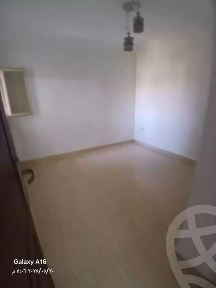 https://aqarmap.com.eg/en/listing/5948787-for-rent-cairo-mokattam-lhdb-l-ly-hay-el-ashgar
